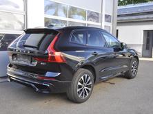 VOLVO XC60 B5 Benzin Mild Hybrid AWD Plus Dark Geartronic, Mild-Hybrid Benzin/Elektro, Occasion / Gebraucht, Automatik - 3