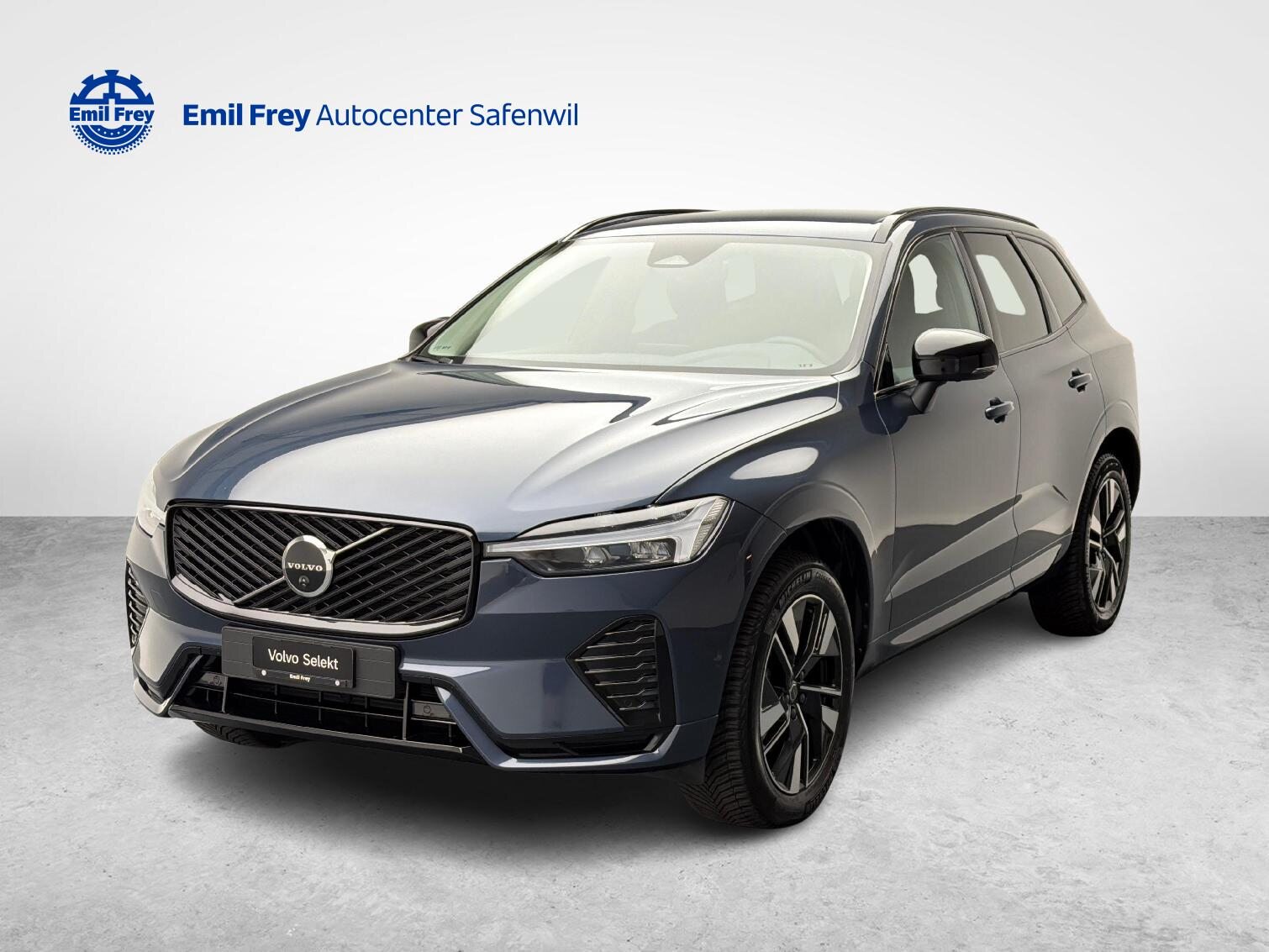 VOLVO XC60 2.0 B5 MH Plus Dark AWD