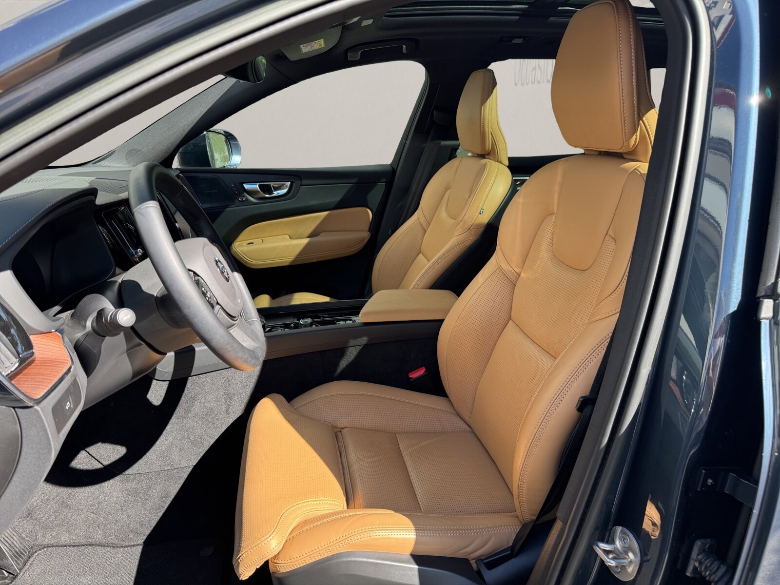 VOLVO XC60 2.0 B5 MH Ultimate Bright AWD, Mild-Hybrid Benzin/Elektro, Occasion / Gebraucht, Automatik - 6