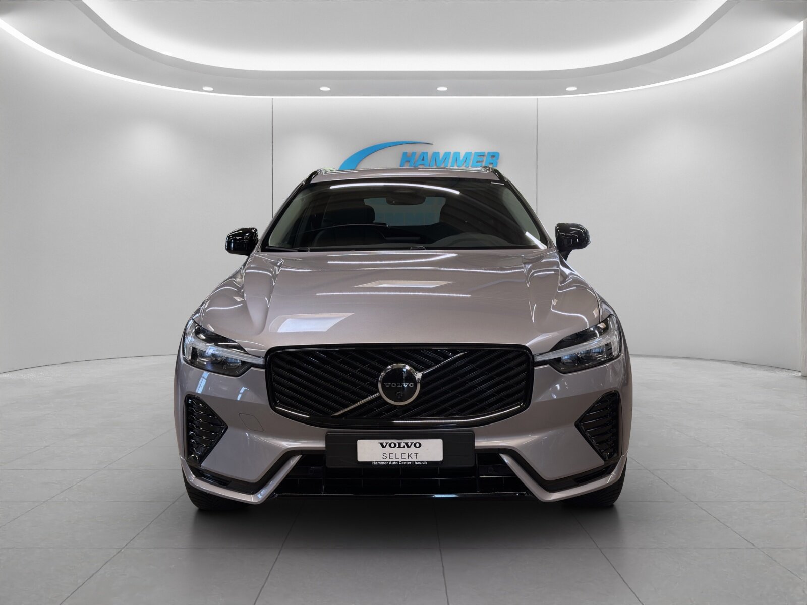 VOLVO XC60 2.0 B5 MH Plus Dark AWD, Mild-Hybrid Benzin/Elektro, Occasion / Gebraucht, Automatik - 5