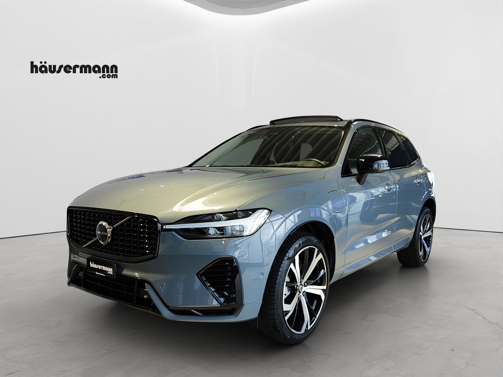VOLVO XC60 2.0 T6 TE Ultimate Dark eAWD