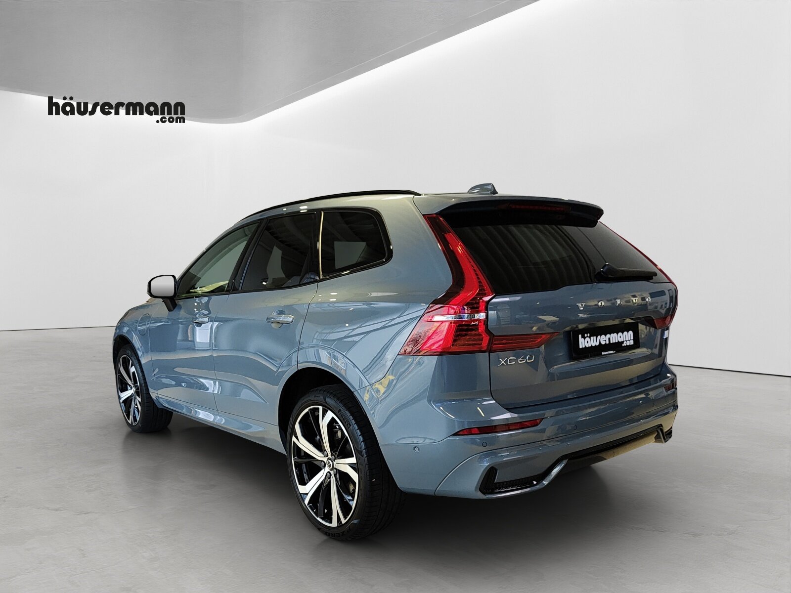 VOLVO XC60 2.0 T6 TE Ultimate Dark eAWD, Plug-in-Hybrid Petrol/Electric, Second hand / Used, Automatic - 4