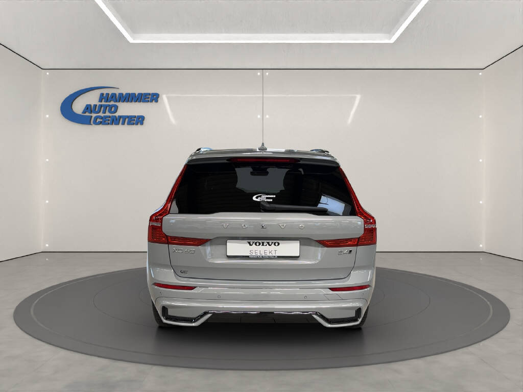 VOLVO XC60 2.0 B4 MH Plus Dark AWD, Mild-Hybrid Diesel/Electric, Second hand / Used, Automatic - 2