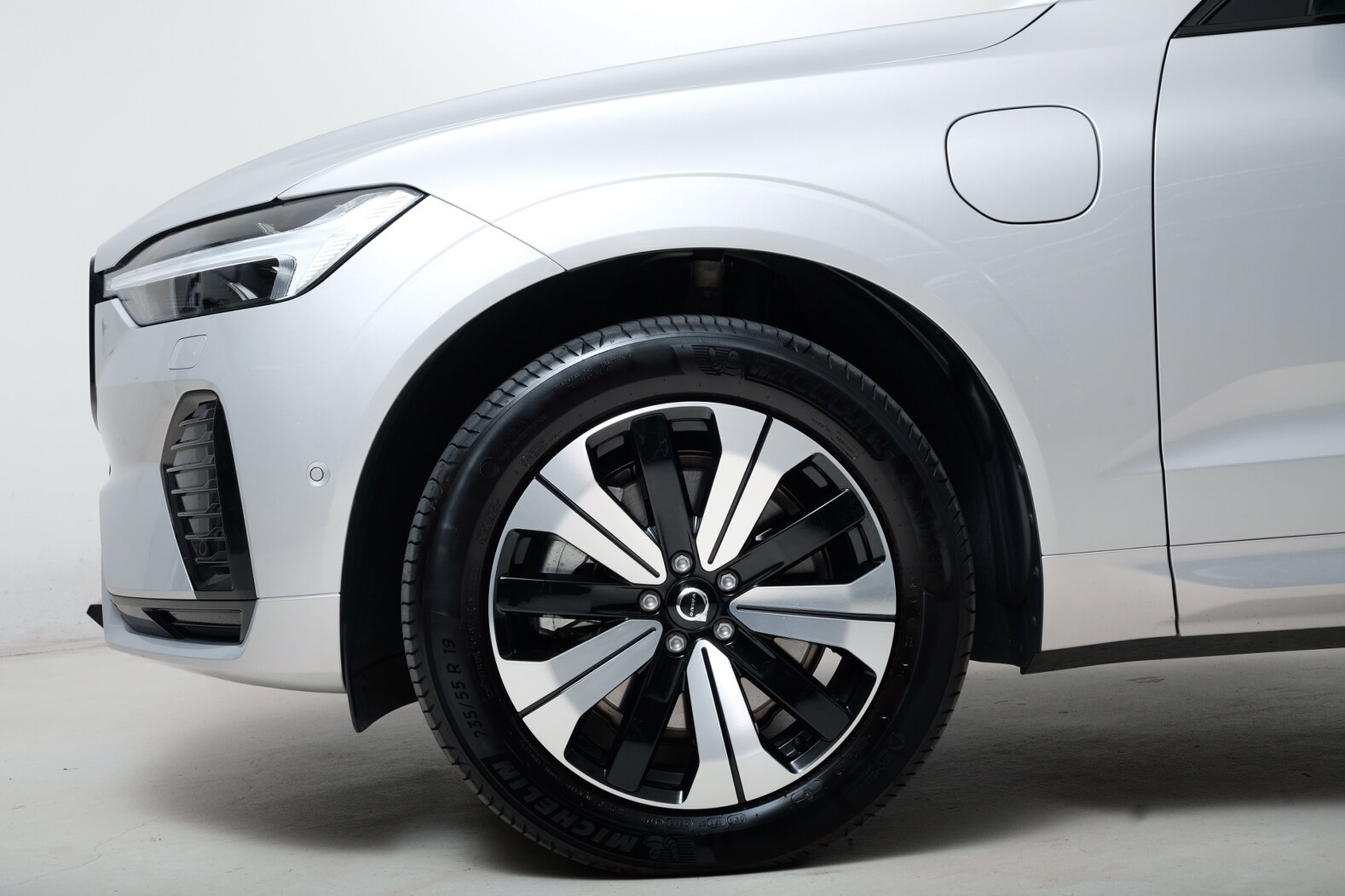 VOLVO XC60 2.0 T6 TE XCENTRIC eAWD, Hybride Rechargeable Essence/Électricité, Occasion / Utilisé, Automatique - 3