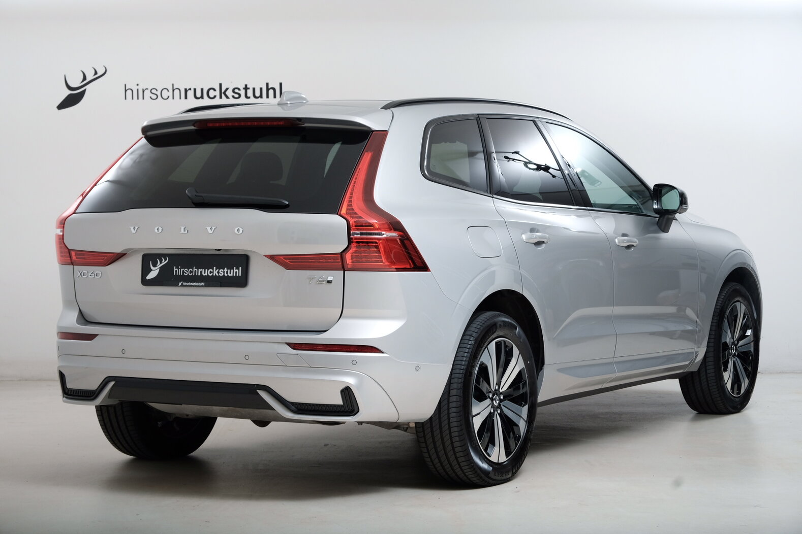 VOLVO XC60 2.0 T6 TE XCENTRIC eAWD, Hybride Rechargeable Essence/Électricité, Occasion / Utilisé, Automatique - 4