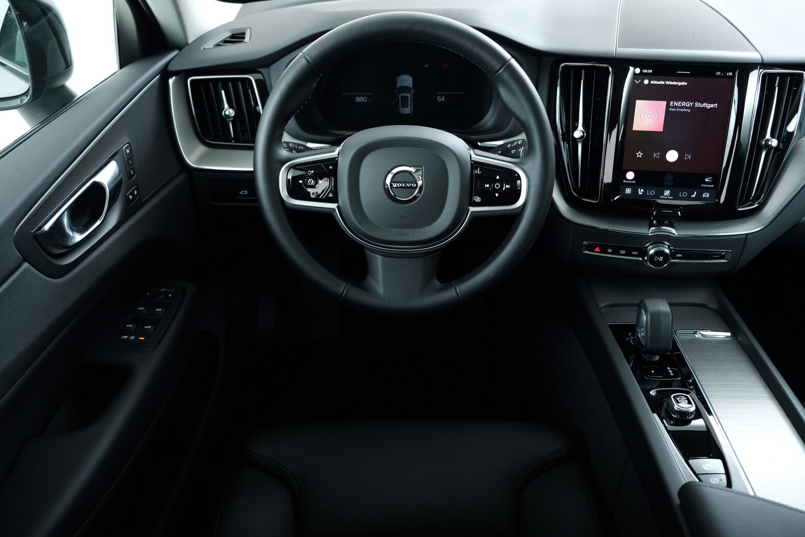 VOLVO XC60 2.0 T6 TE XCENTRIC eAWD, Hybride Rechargeable Essence/Électricité, Occasion / Utilisé, Automatique - 7