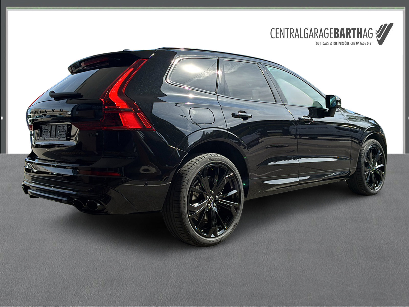 VOLVO XC60 2.0 T6 TE Black Edition eAWD, Plug-in-Hybrid Benzin/Elektro, Occasion / Gebraucht, Automatik - 6