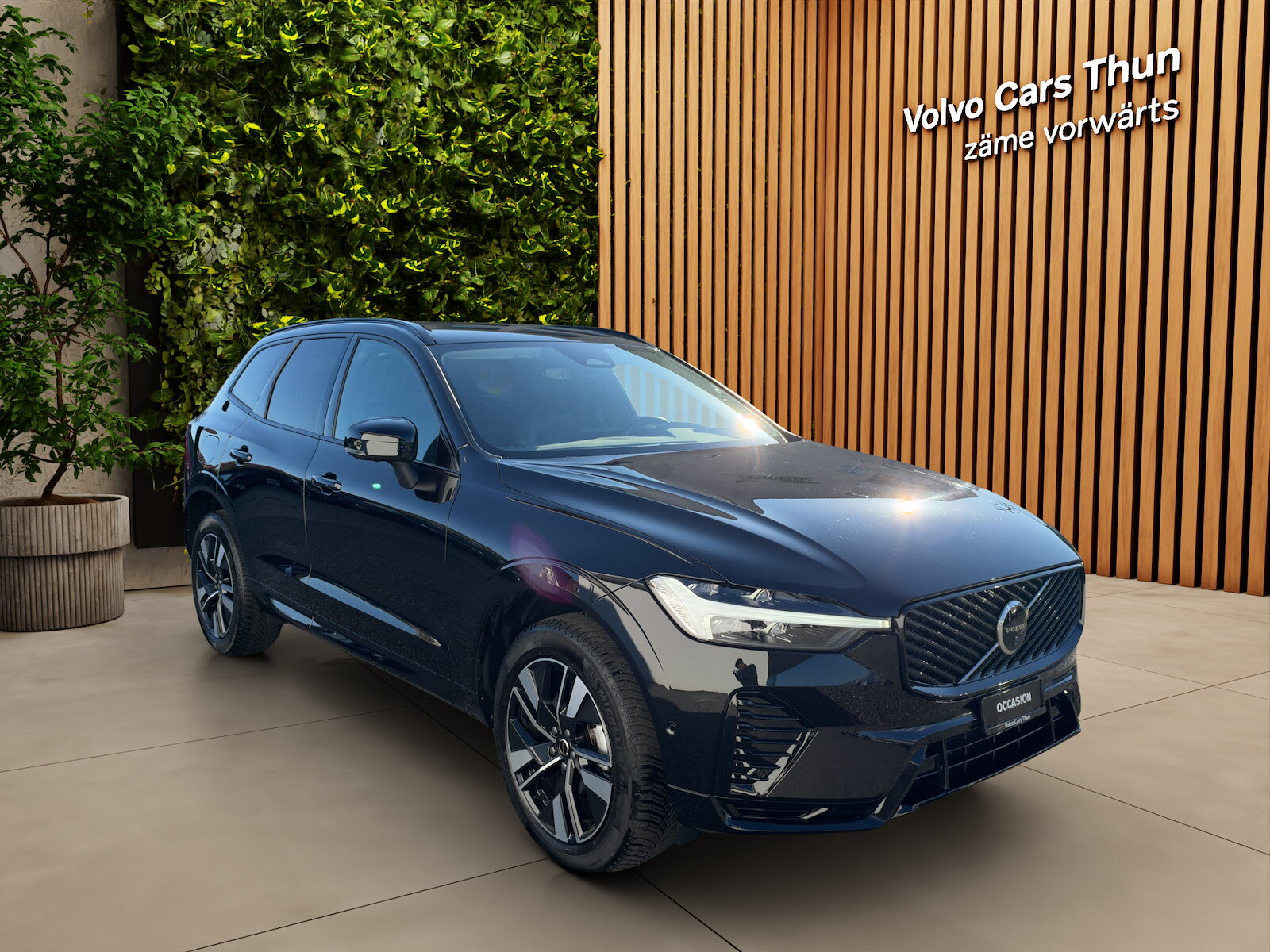 VOLVO XC60 2.0 B5 MH Plus Dark AWD, Hybride Léger Essence/Électricité, Occasion / Utilisé, Automatique - 3
