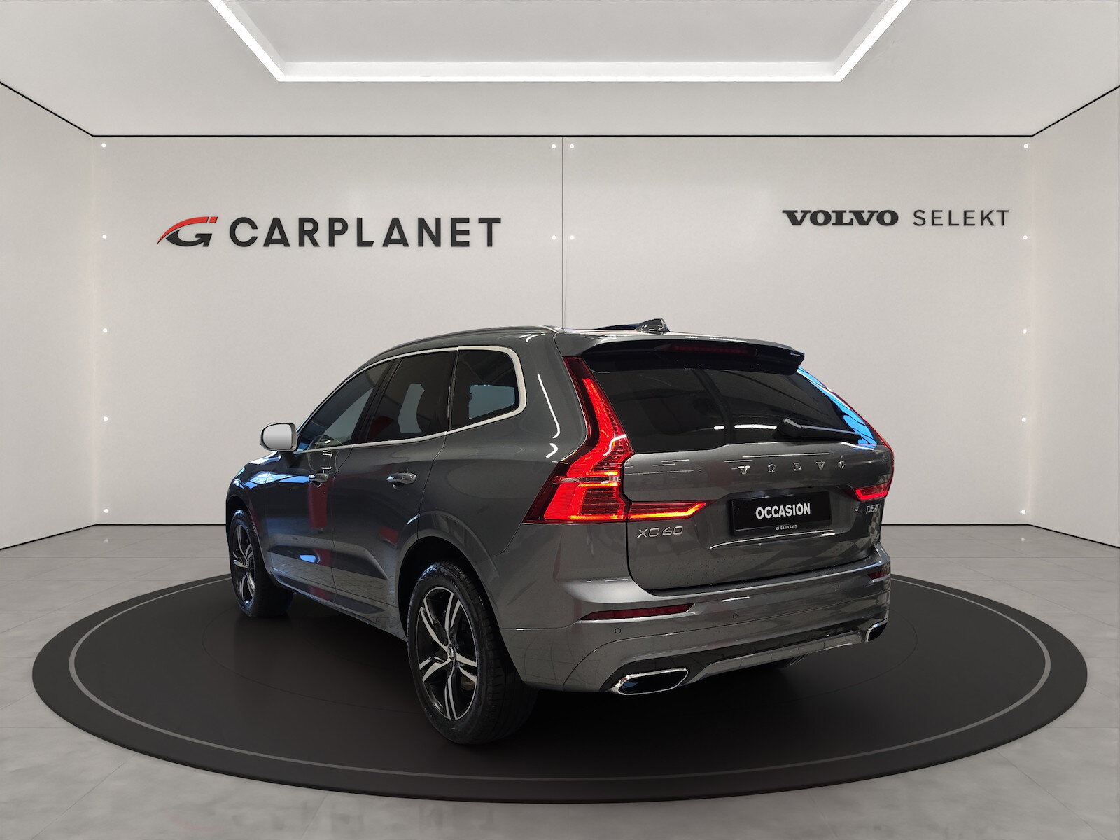 VOLVO XC60 2.0 D5 R-Design AWD, Diesel, Second hand / Used, Automatic - 4