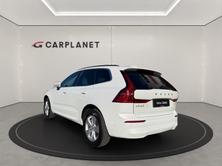 VOLVO XC60 2.0 B5 MH Momentum AWD, Hybride Léger Essence/Électricité, Occasion / Utilisé, Automatique - 4