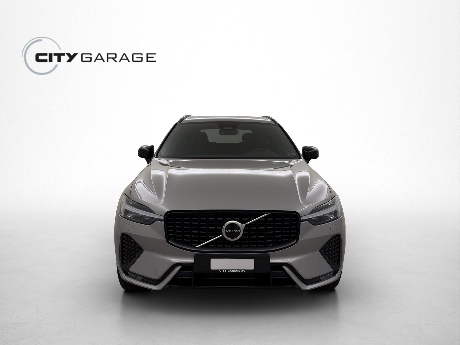 VOLVO XC60 2.0 R-Design AWD, Hybride Léger Diesel/Électricité, Occasion / Utilisé, Automatique - 2