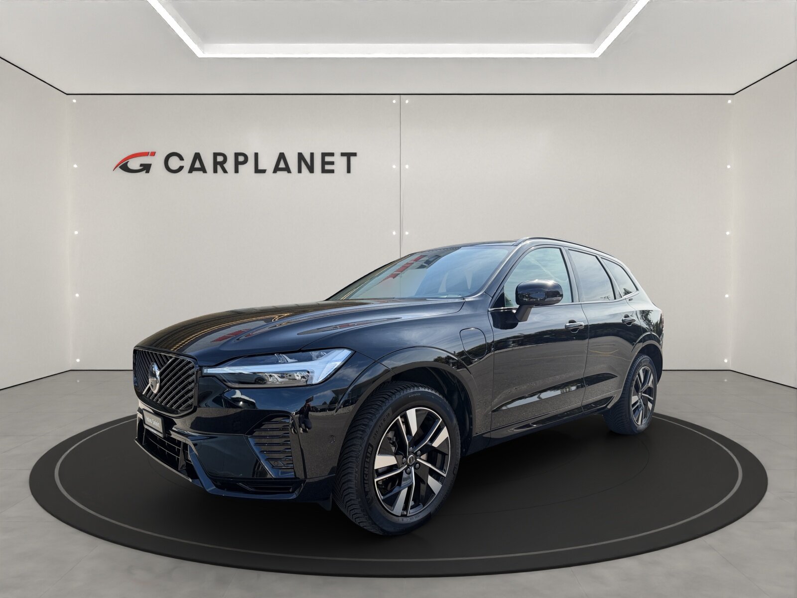 VOLVO XC60 2.0 T6 TE Plus Dark eAWD