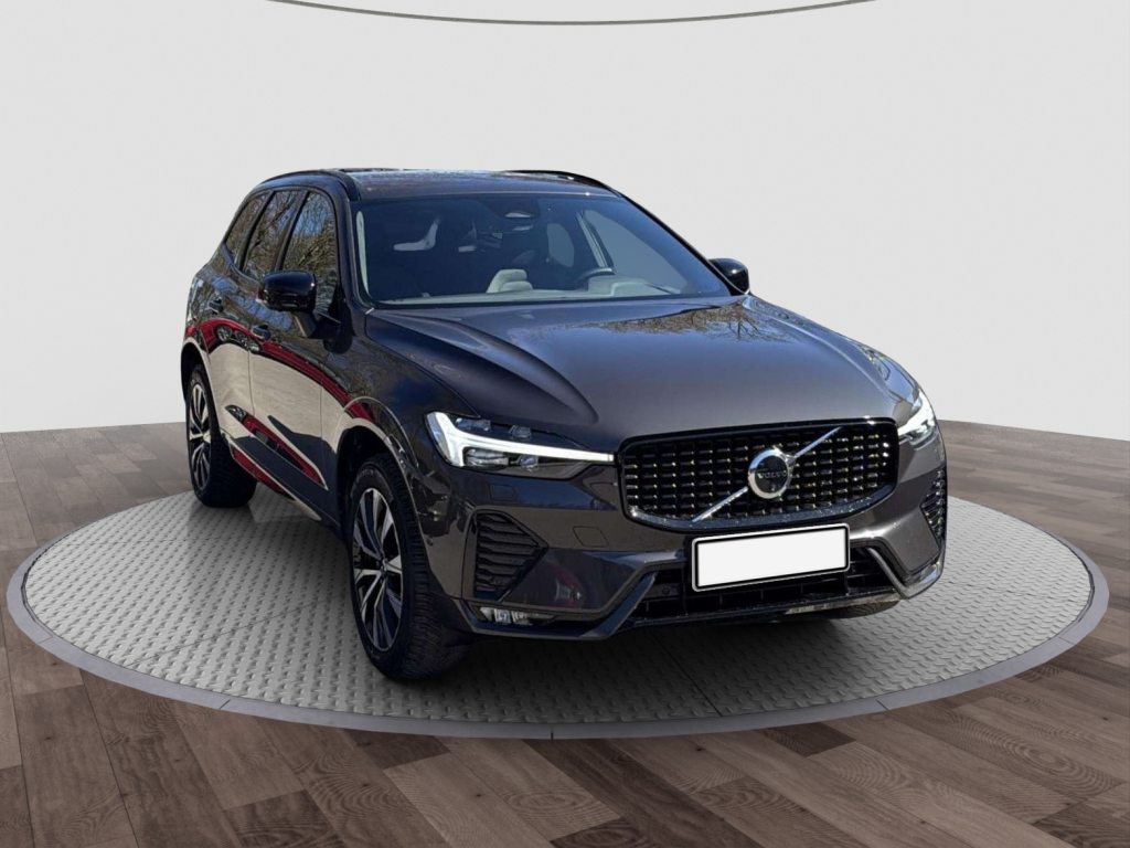 VOLVO XC60 2.0 B5 MH Plus Dark AWD, Mild-Hybrid Benzin/Elektro, Occasion / Gebraucht, Automatik - 6