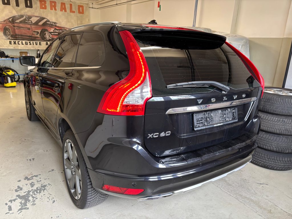 VOLVO XC60 2.0 D4 Ocean Race S/S, Diesel, Second hand / Used, Automatic - 4