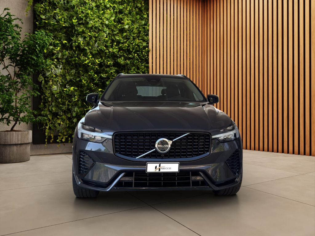VOLVO XC60 2.0 B4 MH Plus Dark AWD