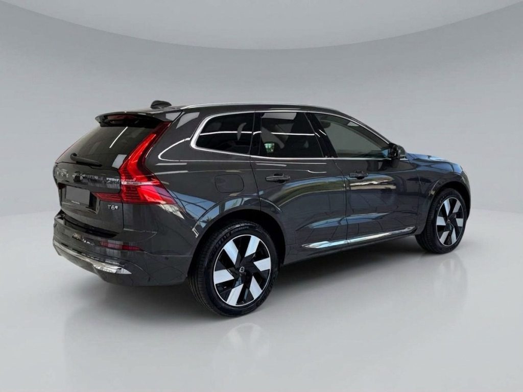 VOLVO XC60 2.0 T6 TE Ultra Bright eAWD, Plug-in-Hybrid Benzina/Elettrica, Occasioni / Usate, Automatico - 2