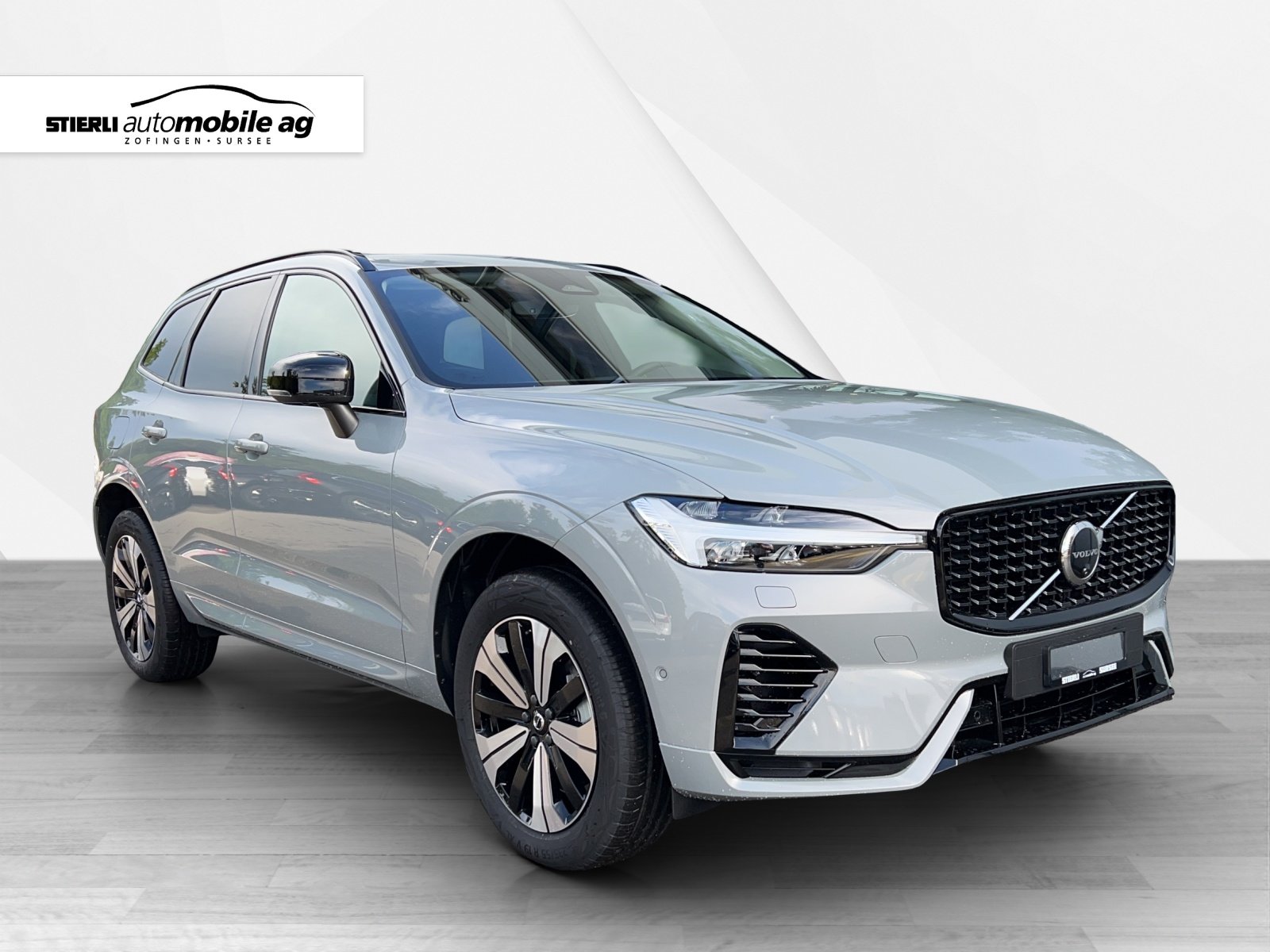 VOLVO XC60 2.0 T6 TE Plus Dark eAWD, Plug-in-Hybrid Benzina/Elettrica, Auto dimostrativa, Automatico - 3