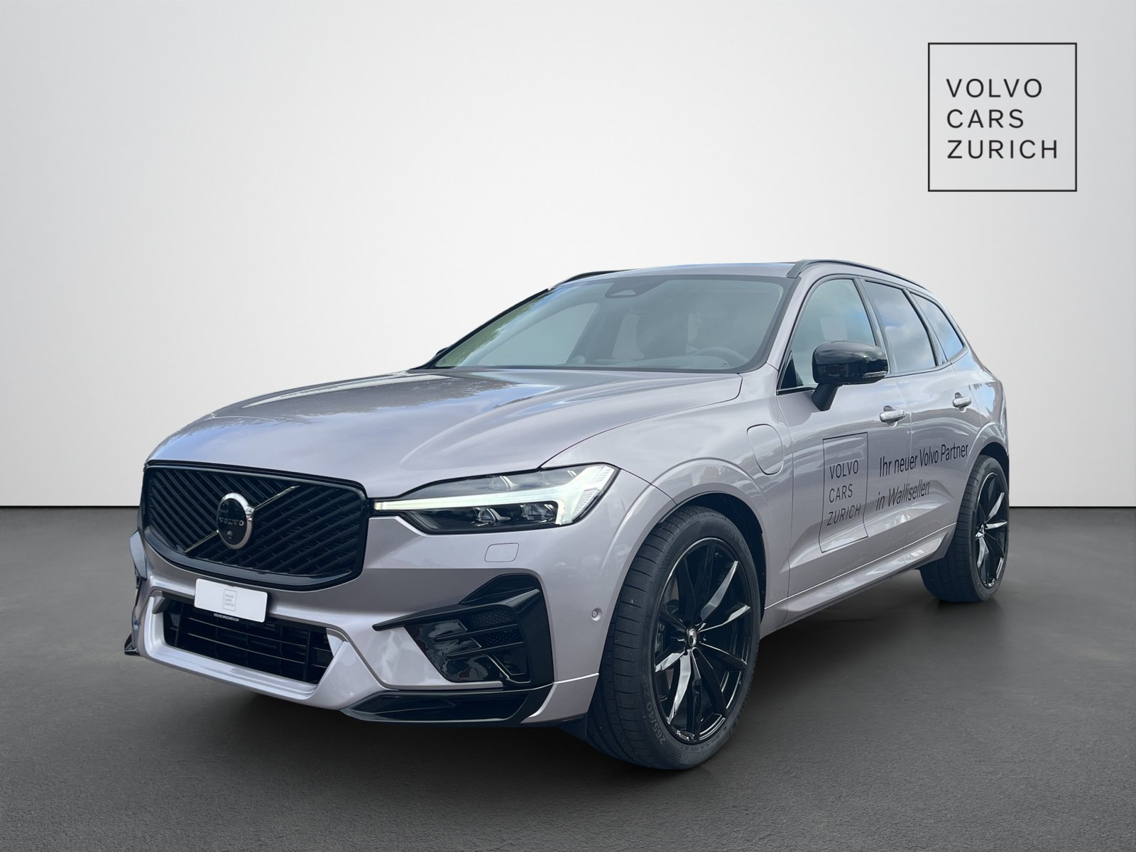 VOLVO XC60 HEICO 2.0 T8 TE Ultra Dark eAWD, Hybride Rechargeable Essence/Électricité, Voiture de démonstration, Automatique - 2
