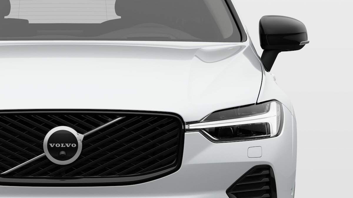 VOLVO XC60 2.0 T8 TE Ultra Dark eAWD, Hybride Rechargeable Essence/Électricité, Voiture de démonstration, Automatique - 7