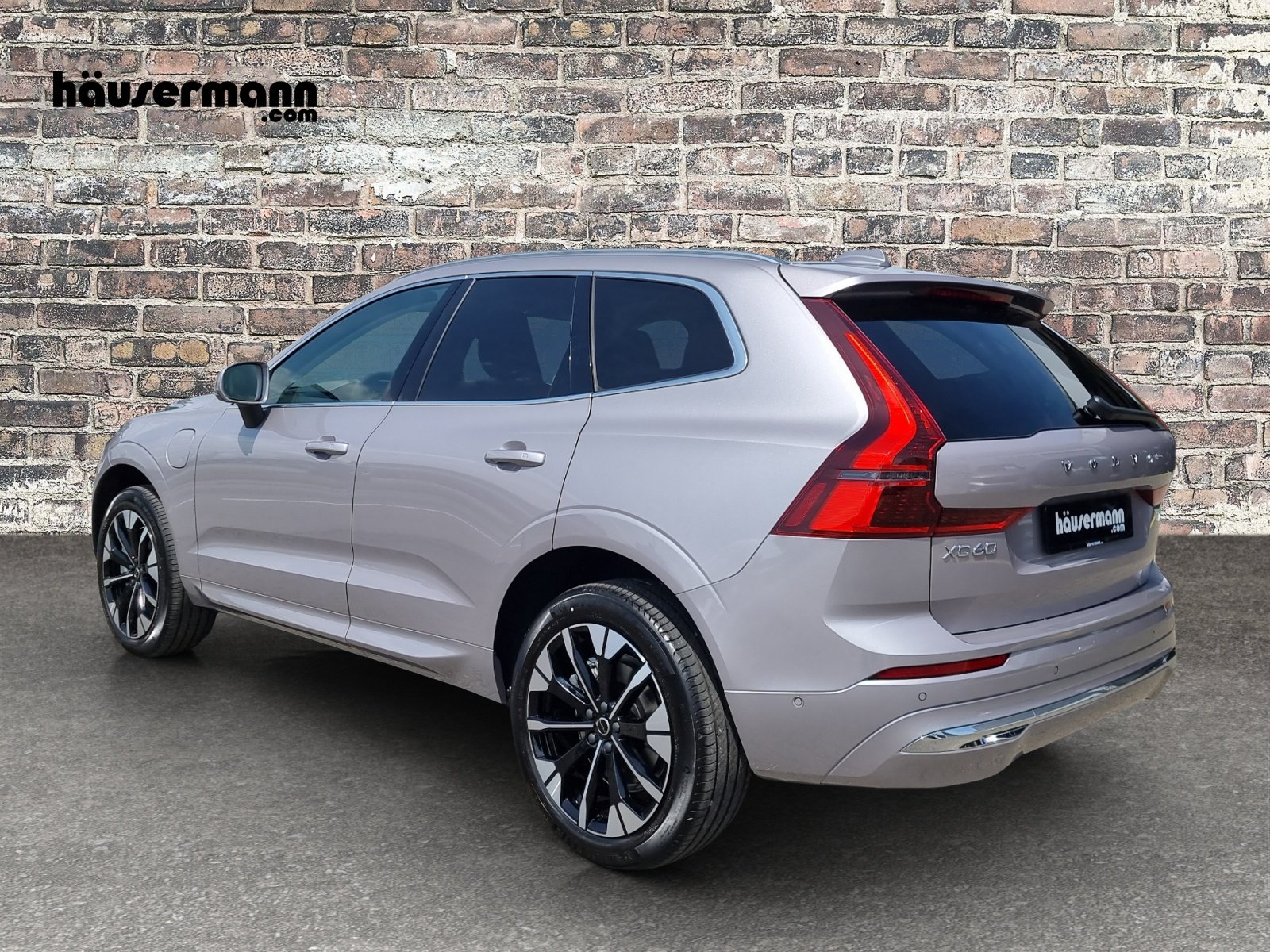 VOLVO XC60 2.0 T6 TE Ultra Bright eAWD, Plug-in-Hybrid Petrol/Electric, Ex-demonstrator, Automatic - 4