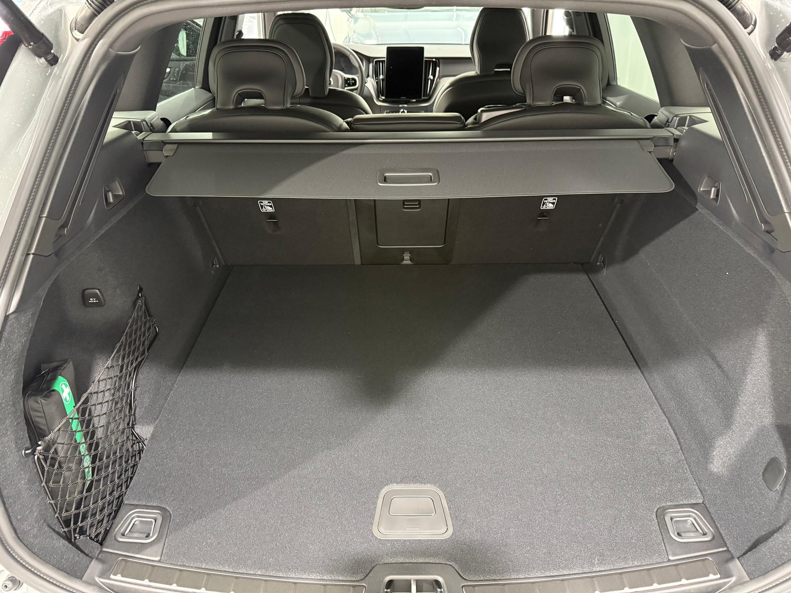 VOLVO XC60 2.0 T6 TE Black Edition e, Hybride Intégral Essence/Électricité, Voiture de démonstration, Automatique - 7