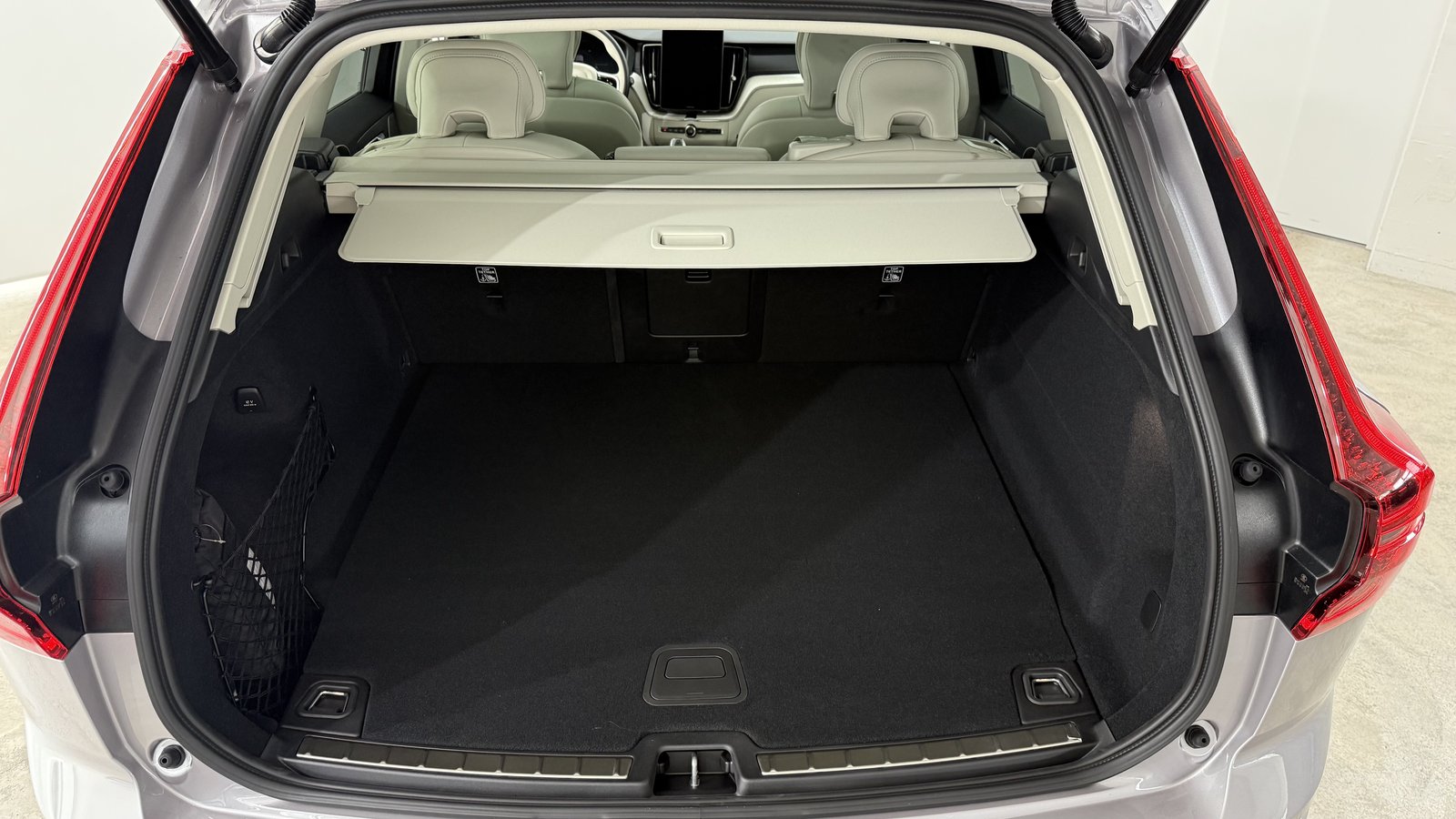 VOLVO XC60 2.0 T6 TE Ultra Dark eAWD, Voll-Hybrid Benzin/Elektro, Vorführwagen, Automatik - 7