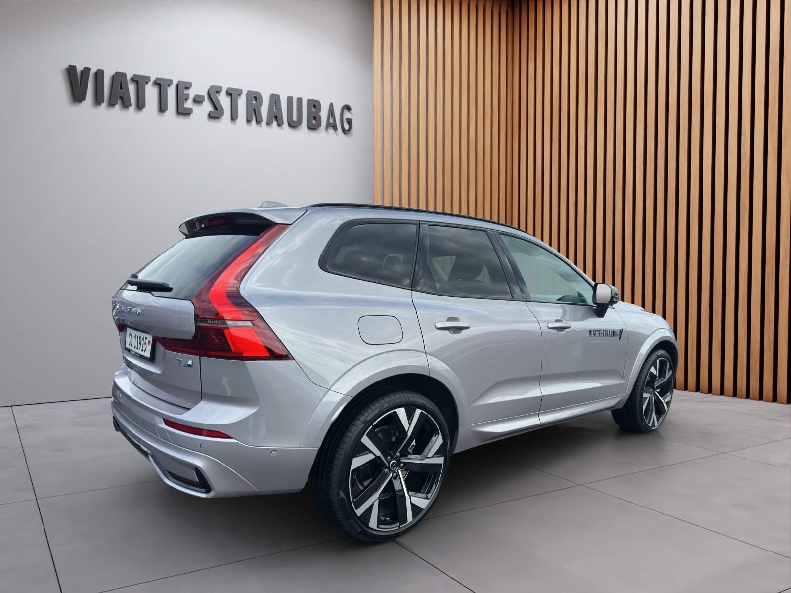 VOLVO XC60 2.0 T6 TE Ultra Dark eAWD, Hybride Rechargeable Essence/Électricité, Voiture de démonstration, Automatique - 5