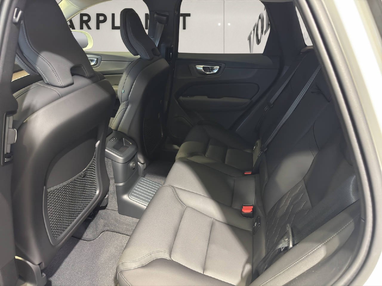 VOLVO XC60 2.0 T8 TE Ultra Bright eAWD, Plug-in-Hybrid Benzin/Elektro, Vorführwagen, Automatik - 7