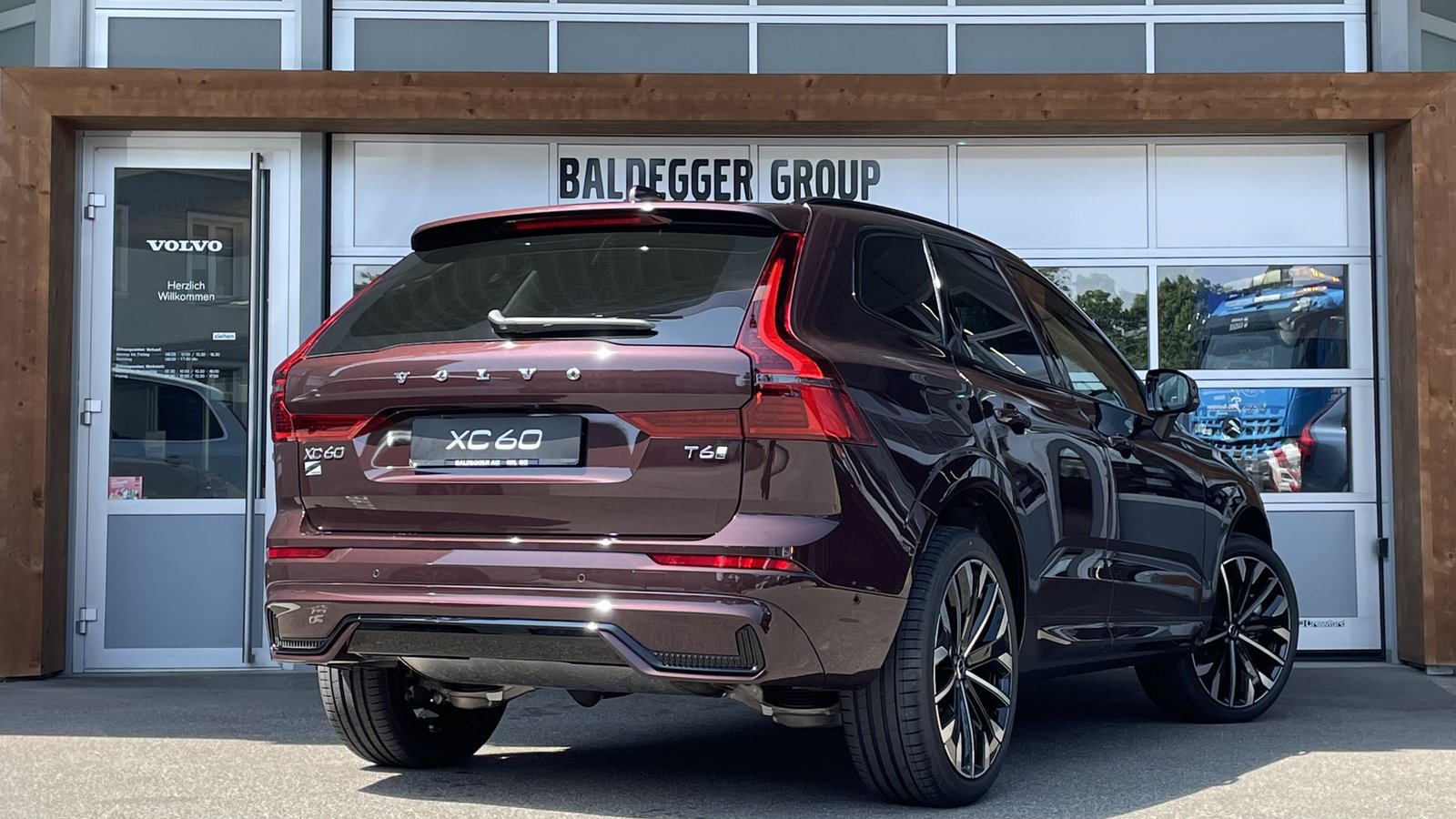 VOLVO XC60 2.0 T6 TE Ultra Dark eAWD, Hybride Integrale Benzina/Elettrica, Auto dimostrativa, Automatico - 3
