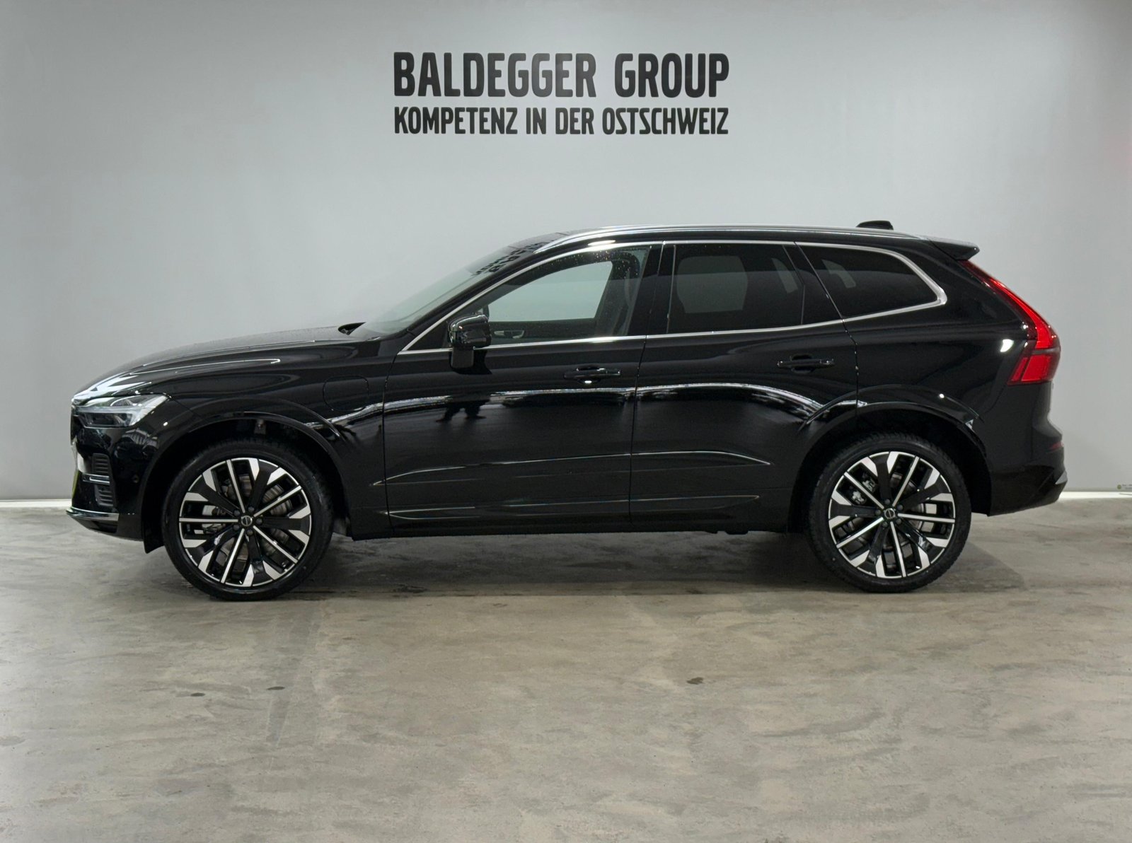 VOLVO XC60 2.0 T6 TE Ultra Bright eA, Hybride Intégral Essence/Électricité, Voiture de démonstration, Automatique - 2