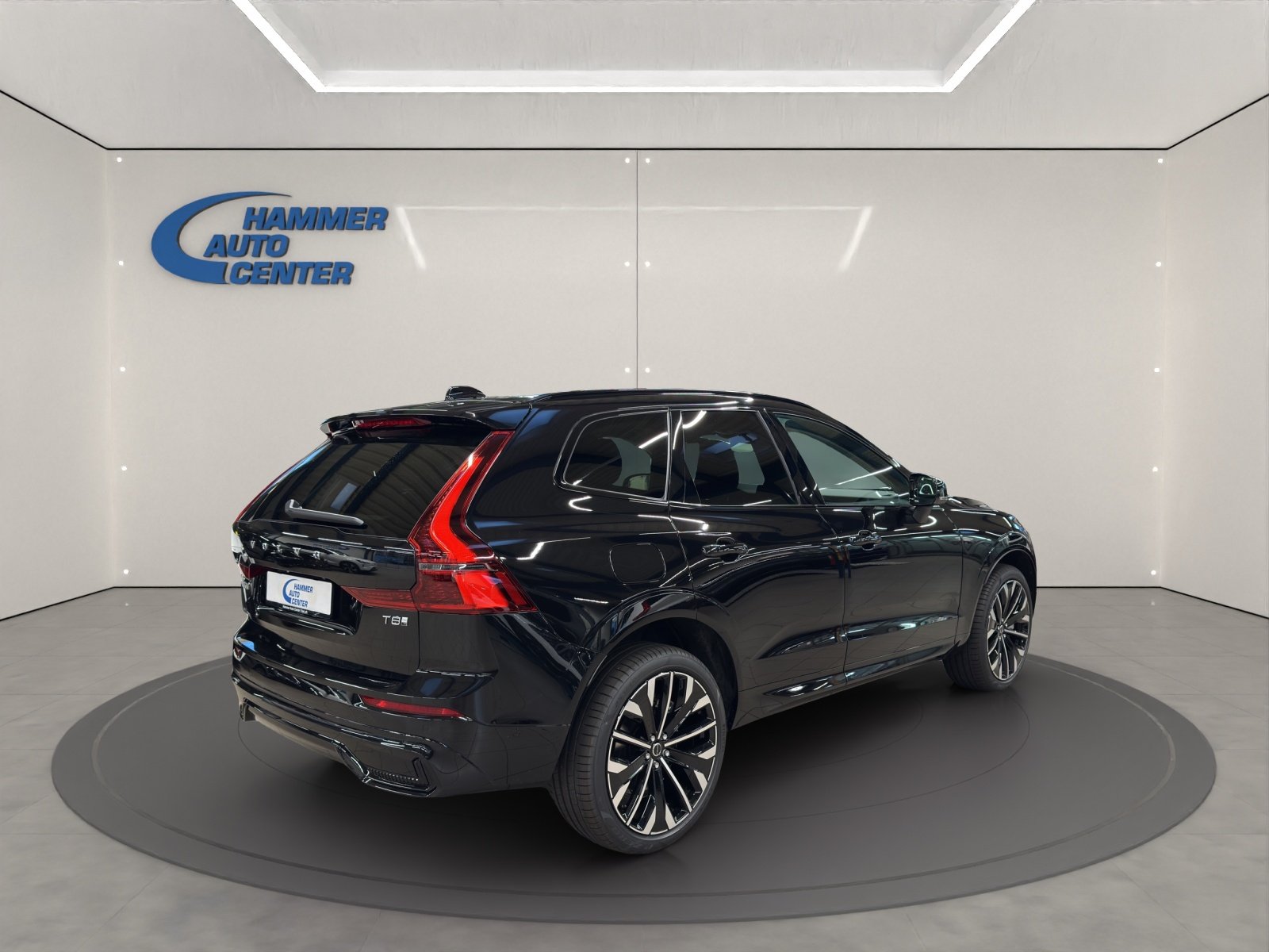 VOLVO XC60 2.0 T8 TE Ultra Dark eAWD, Plug-in-Hybrid Benzina/Elettrica, Auto dimostrativa, Automatico - 3
