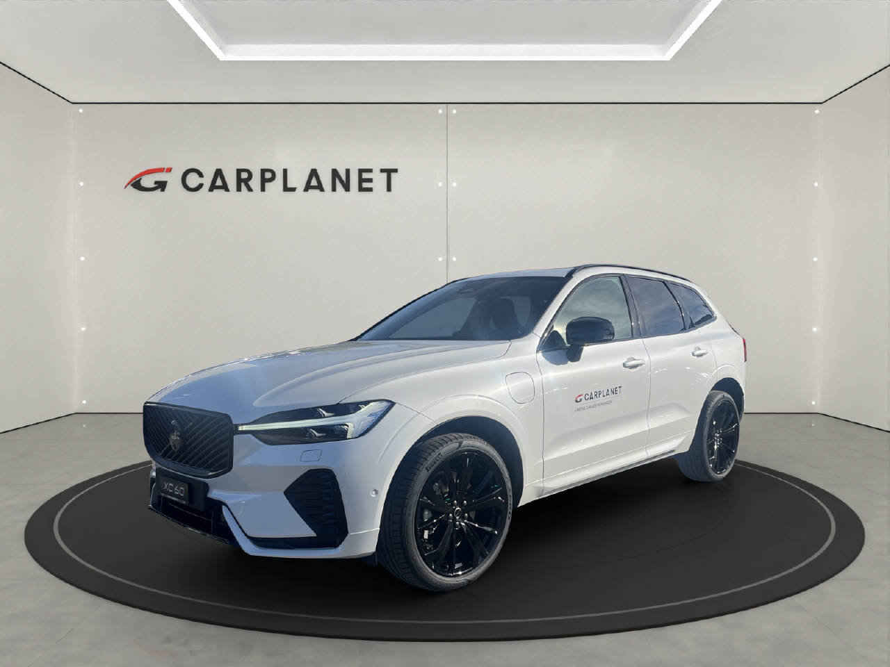 VOLVO XC60 2.0 T6 TE Black Edition eAWD