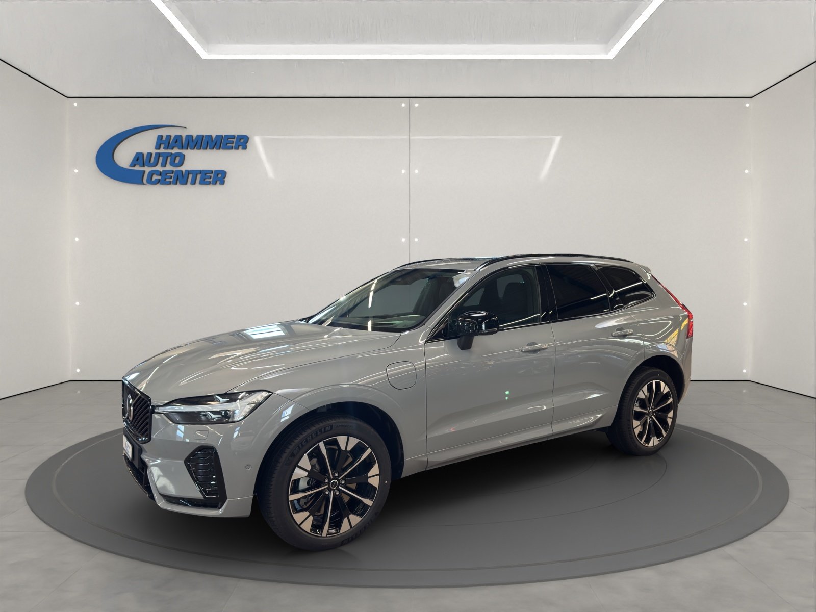 VOLVO XC60 2.0 T8 TE Ultra Dark eAWD