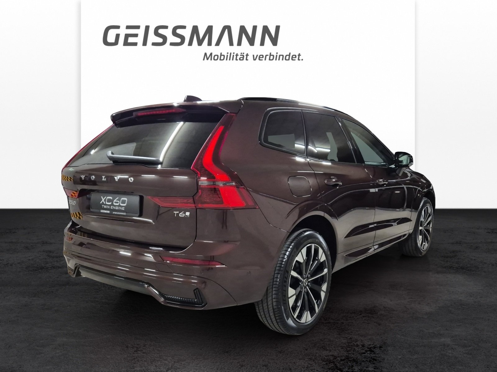 VOLVO XC60 2.0 T6 TE Ultra Dark eAWD, Plug-in-Hybrid Benzin/Elektro, Vorführwagen, Automatik - 6