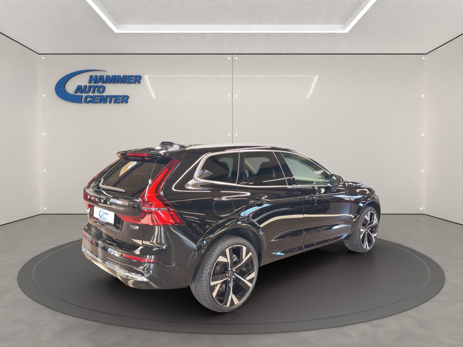 VOLVO XC60 2.0 T8 TE Ultra Bright eAWD, Plug-in-Hybrid Petrol/Electric, Ex-demonstrator, Automatic - 4