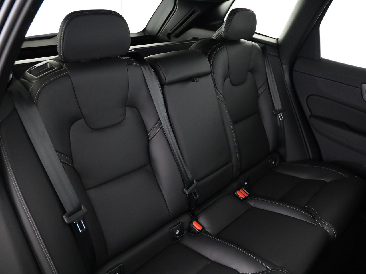 VOLVO XC60 2.0 T8 TE Black Edition eAWD, Plug-in-Hybrid Benzin/Elektro, Vorführwagen, Automatik - 7