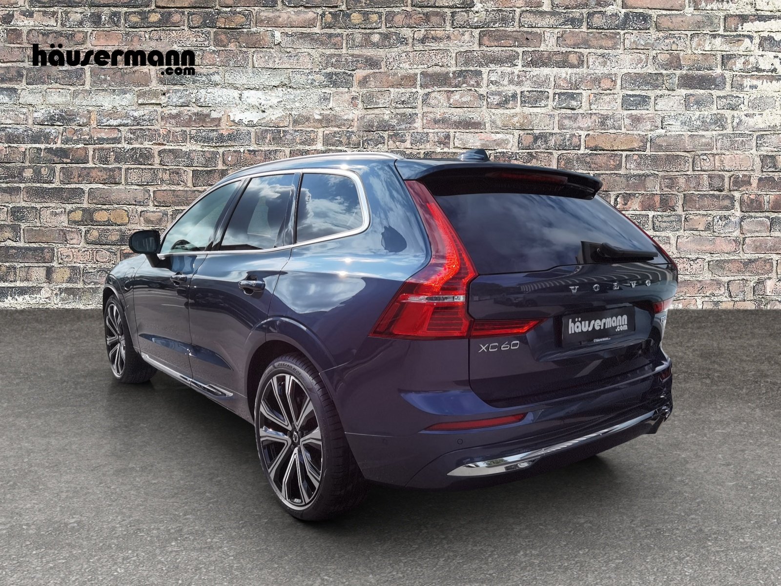 VOLVO XC60 2.0 T8 TE Ultra Bright eAWD, Hybride Rechargeable Essence/Électricité, Voiture de démonstration, Automatique - 3