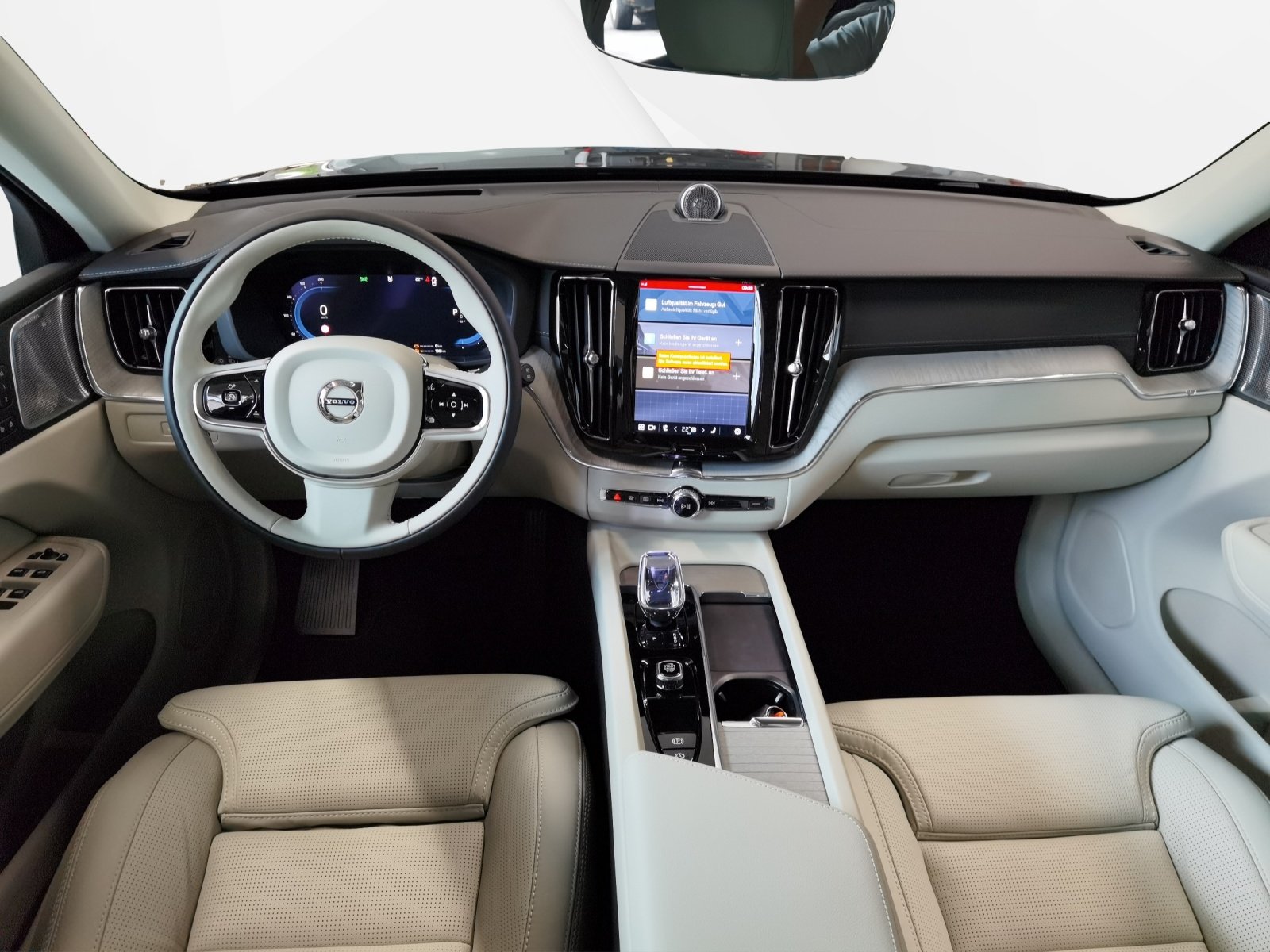 VOLVO XC60 2.0 T8 TE Ultra Bright eAWD, Hybride Rechargeable Essence/Électricité, Voiture de démonstration, Automatique - 6