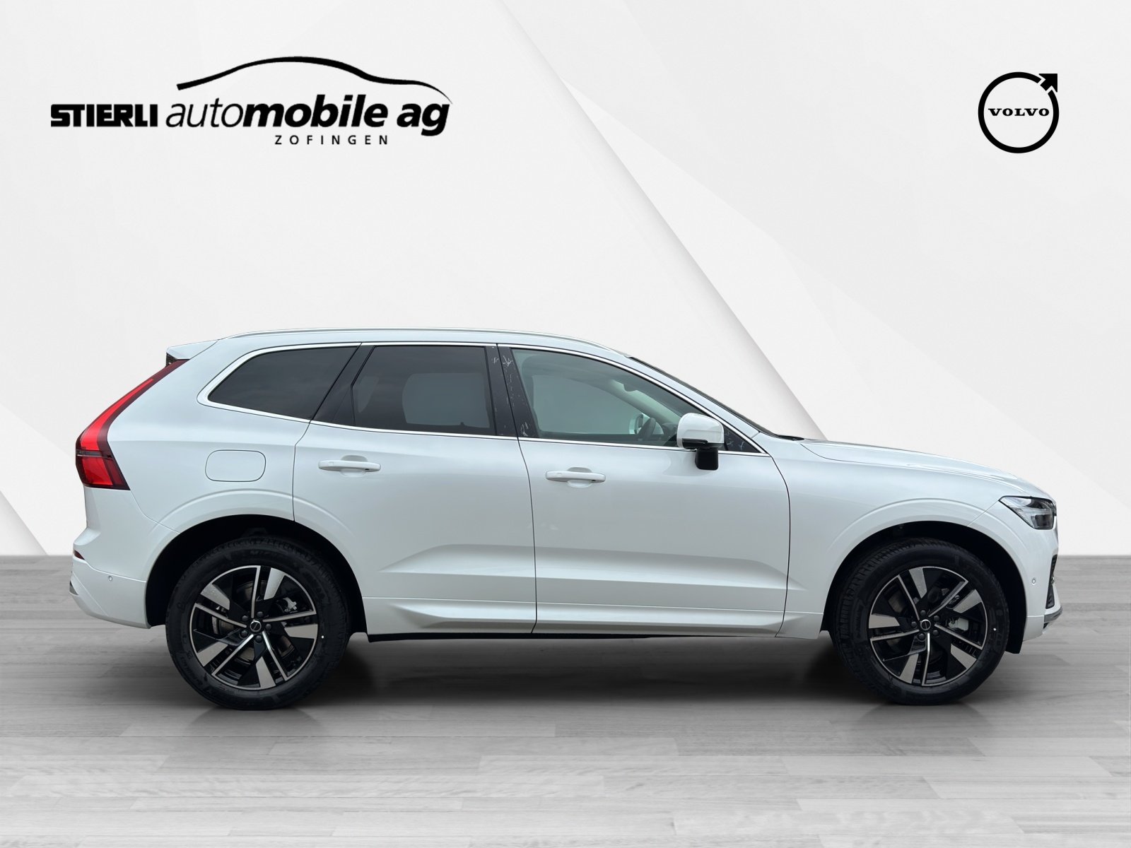 VOLVO XC60 2.0 T6 TE Plus Bright eAWD, Hybride Rechargeable Essence/Électricité, Voiture de démonstration, Automatique - 4