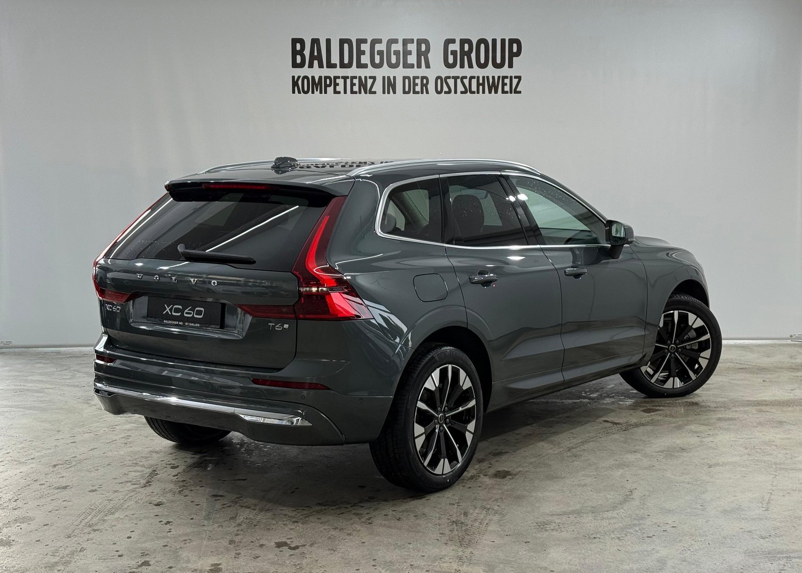 VOLVO XC60 2.0 T6 TE Ultra Bright eA, Hybride Intégral Essence/Électricité, Voiture de démonstration, Automatique - 3