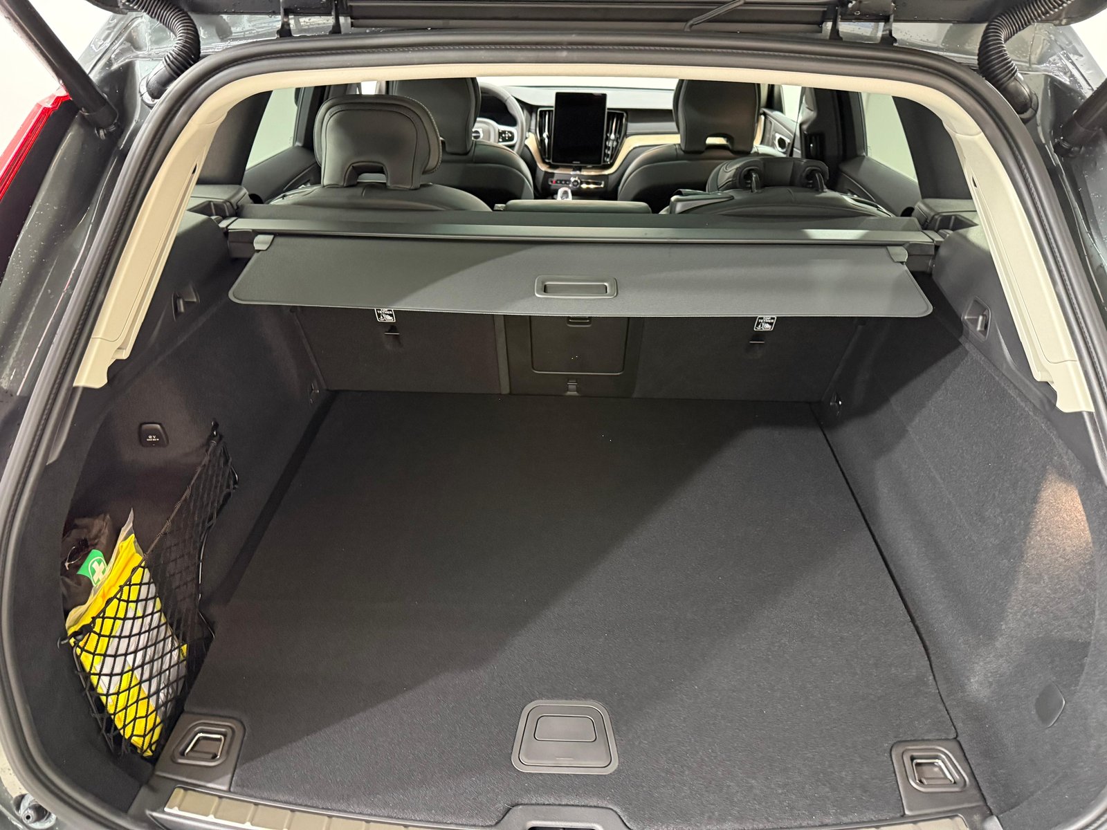 VOLVO XC60 2.0 T6 TE Ultra Bright eA, Hybride Intégral Essence/Électricité, Voiture de démonstration, Automatique - 7