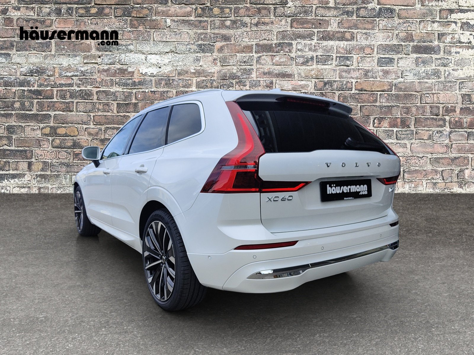 VOLVO XC60 2.0 T6 TE Ultra Bright eAWD, Plug-in-Hybrid Benzin/Elektro, Vorführwagen, Automatik - 3