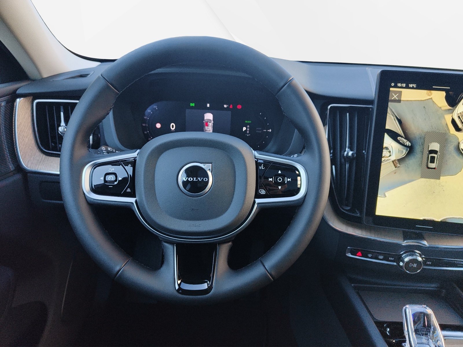 VOLVO XC60 2.0 T6 TE Plus Dark eAWD, Plug-in-Hybrid Benzin/Elektro, Vorführwagen, Automatik - 7
