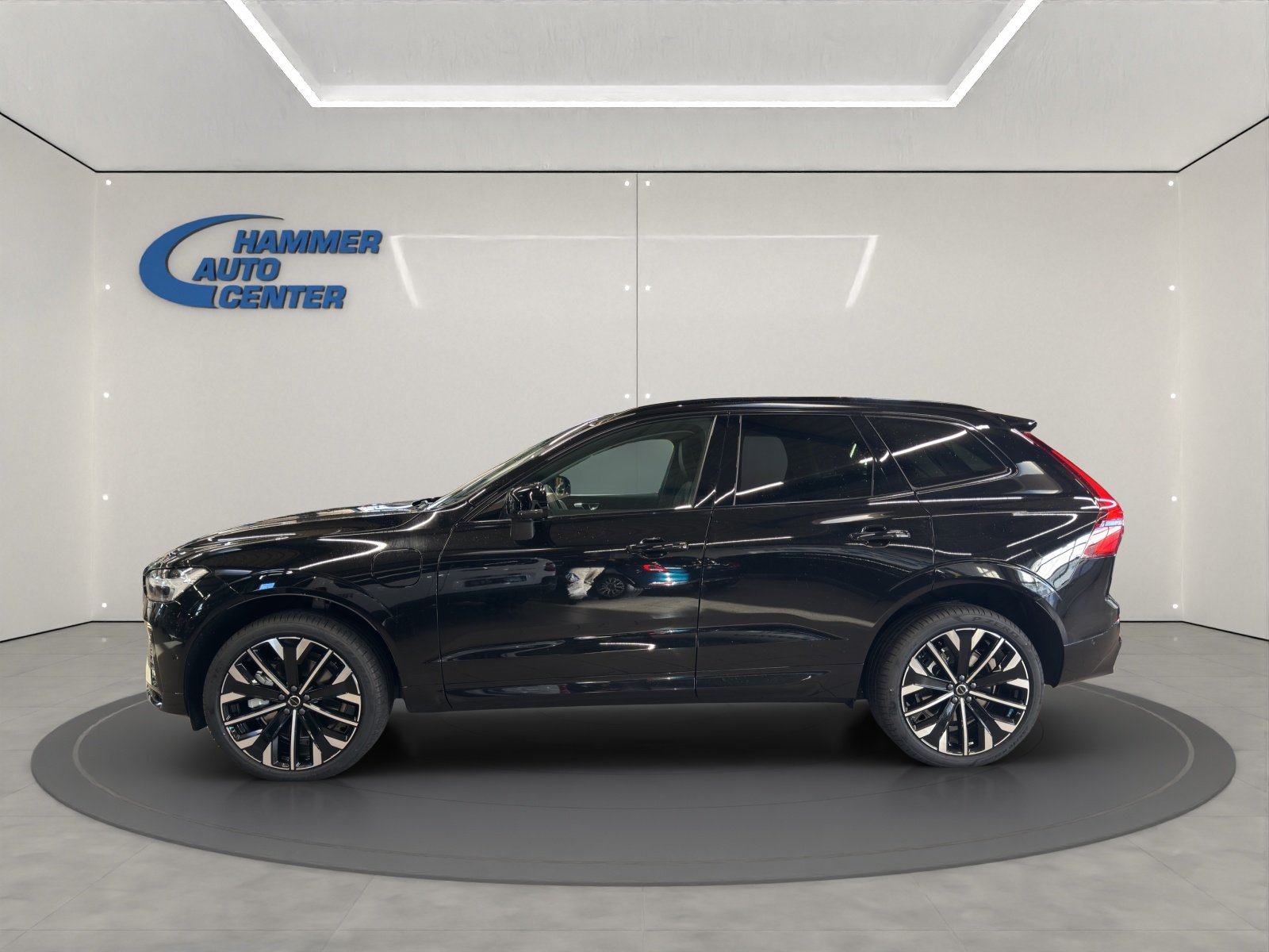 VOLVO XC60 2.0 T6 TE Ultra Dark eAWD, Plug-in-Hybrid Benzin/Elektro, Vorführwagen, Automatik - 2