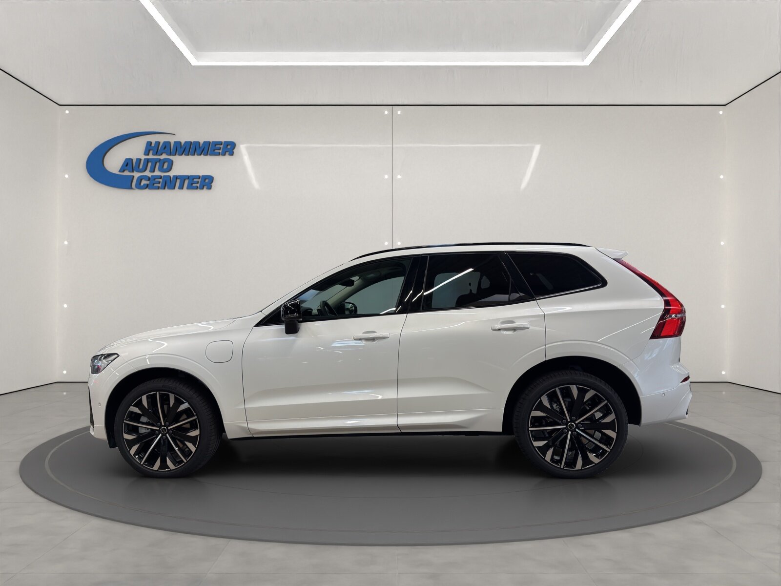 VOLVO XC60 2.0 T8 TE Ultra Dark eAWD, Plug-in-Hybrid Benzin/Elektro, Vorführwagen, Automatik - 3