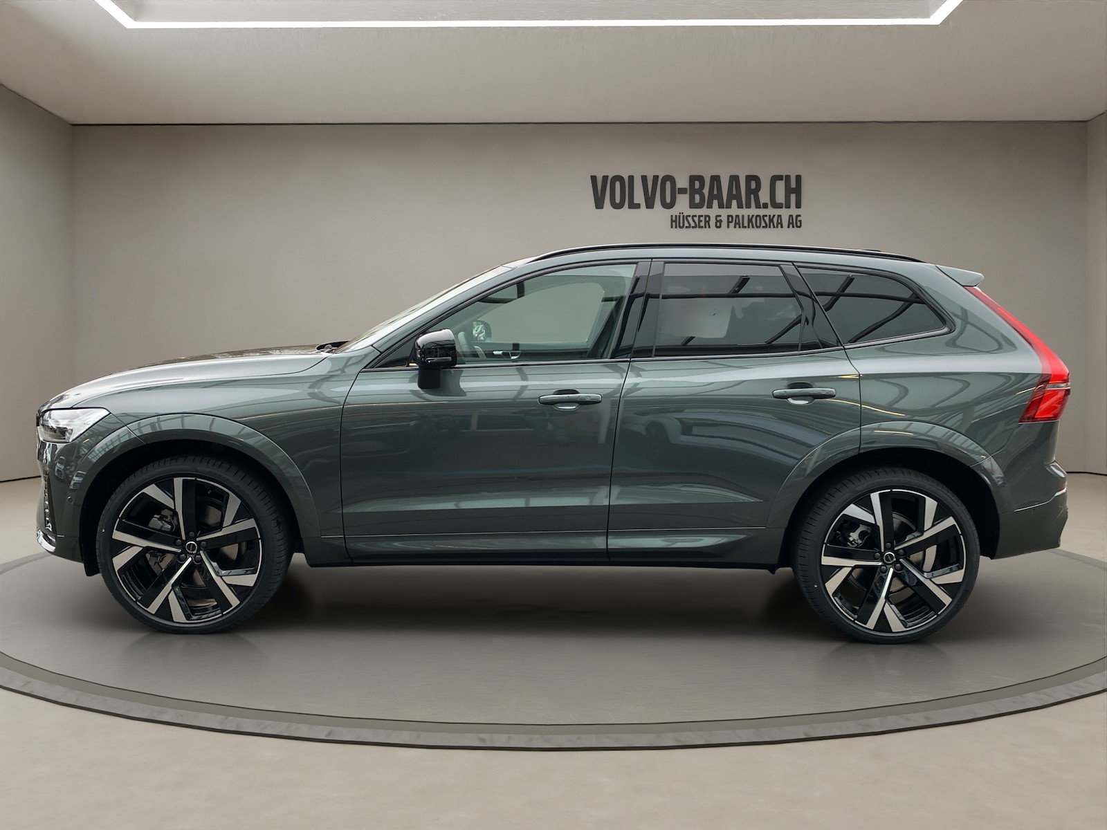VOLVO XC60 2.0 B5 MH Ultra Dark AWD, Hybride Léger Essence/Électricité, Voiture de démonstration, Automatique - 3