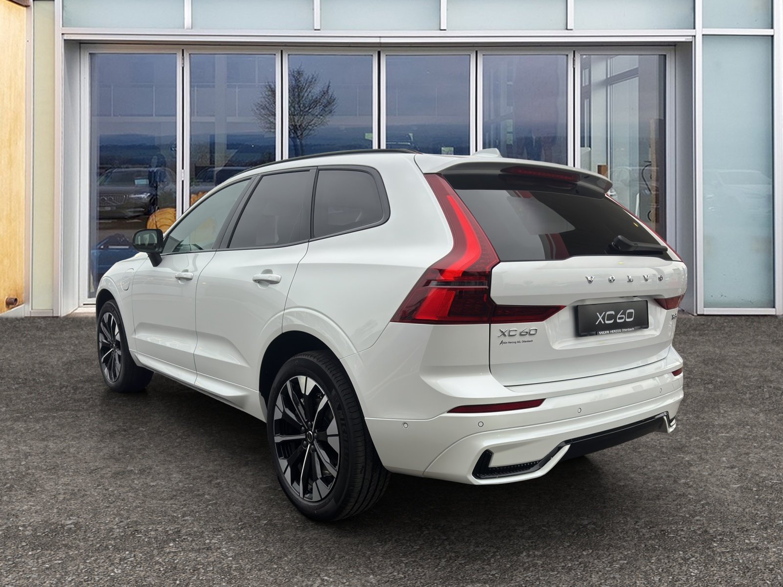 VOLVO XC60 2.0 T8 TE Ultra Dark eAWD, Plug-in-Hybrid Benzin/Elektro, Vorführwagen, Automatik - 3