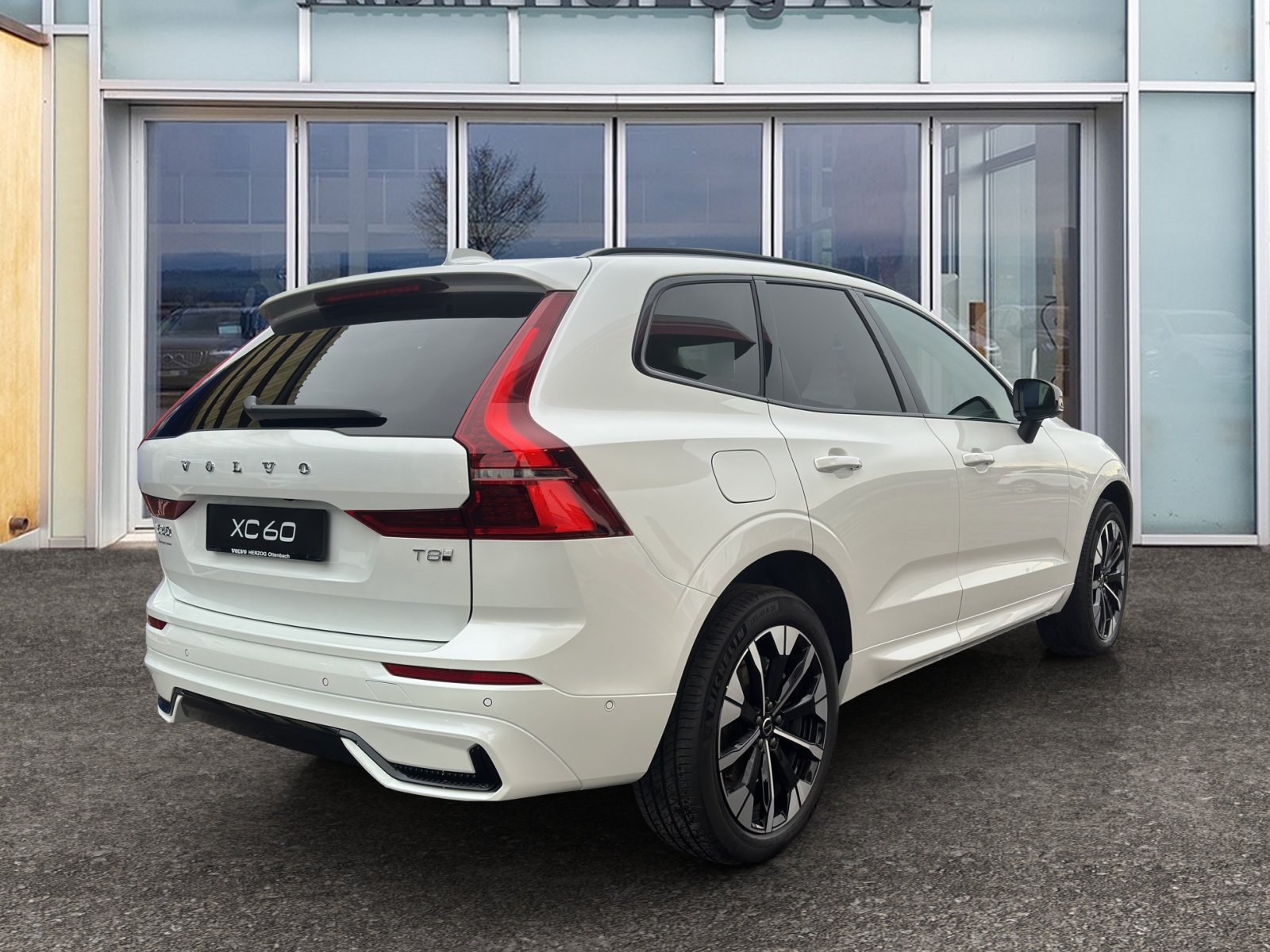 VOLVO XC60 2.0 T8 TE Ultra Dark eAWD, Plug-in-Hybrid Benzin/Elektro, Vorführwagen, Automatik - 5