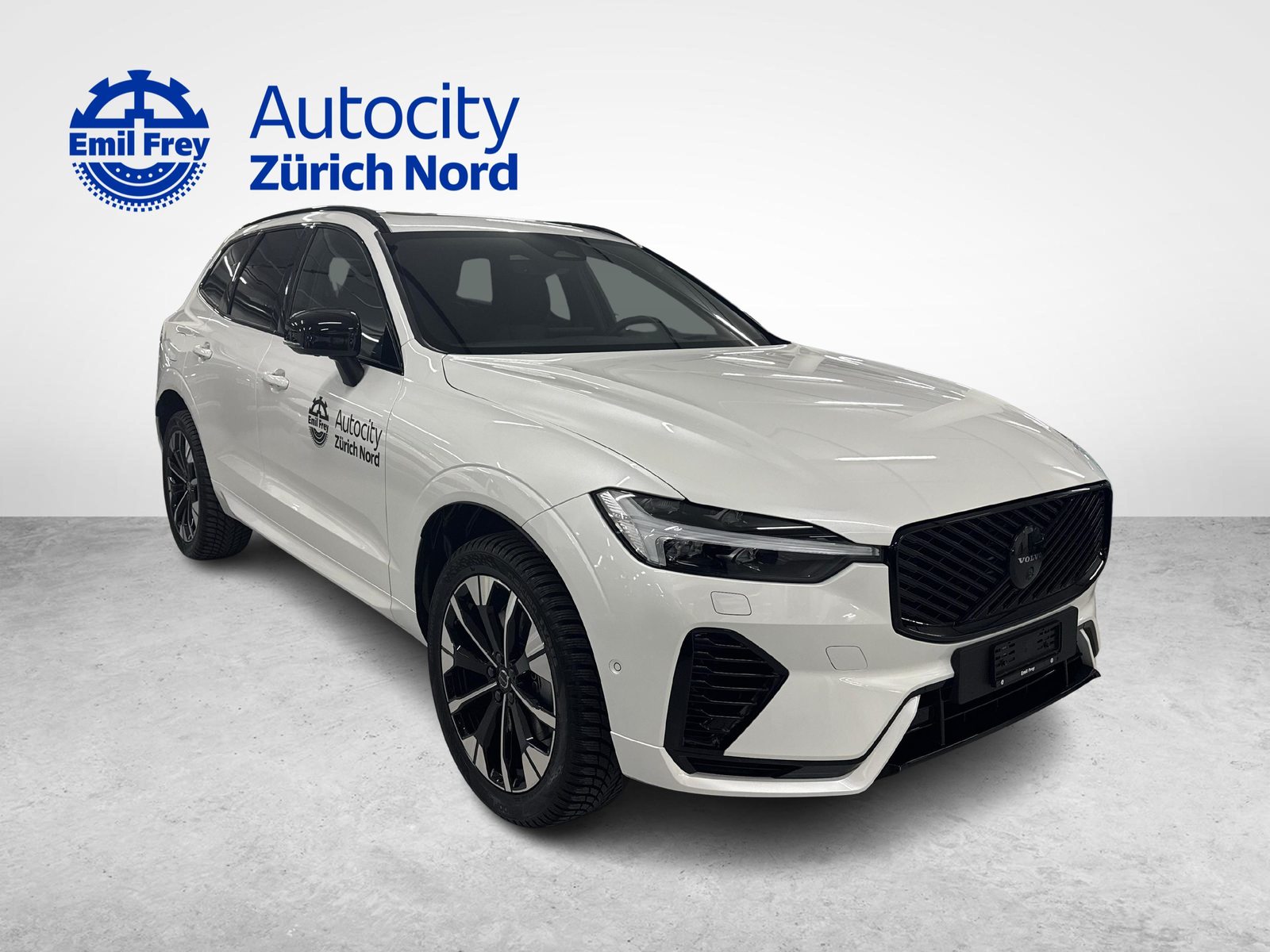 VOLVO XC60 2.0 T6 TE Black Edition eAWD, Plug-in-Hybrid Benzin/Elektro, Vorführwagen, Automatik - 7