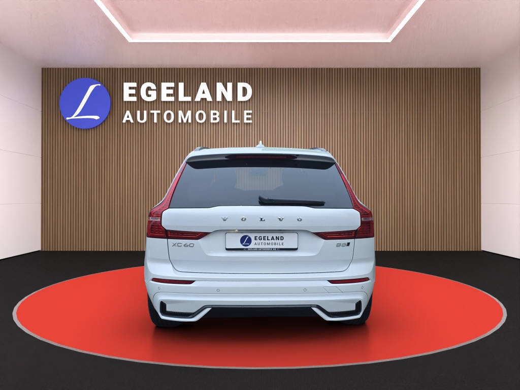 VOLVO XC60 2.0 B5 MH Ultra Dark AWD, Mild-Hybrid Benzin/Elektro, Vorführwagen, Automatik - 6